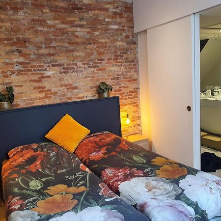 Damietta Apartment Haarlem Bagian luar foto