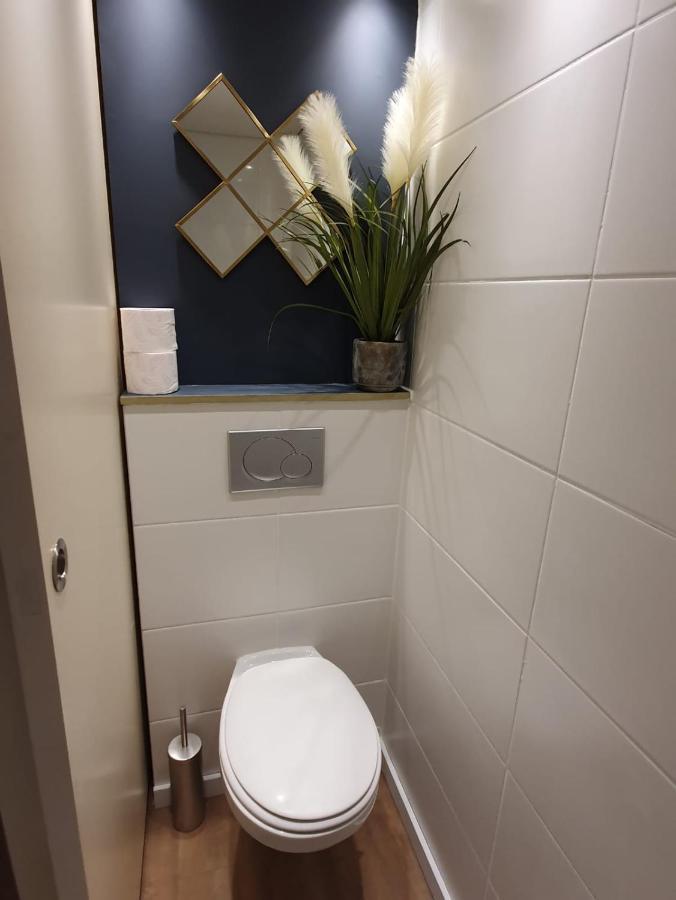 Damietta Apartment Haarlem Bagian luar foto